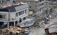 Žemės drebėjimas ir cunamis Japonijoje 2011