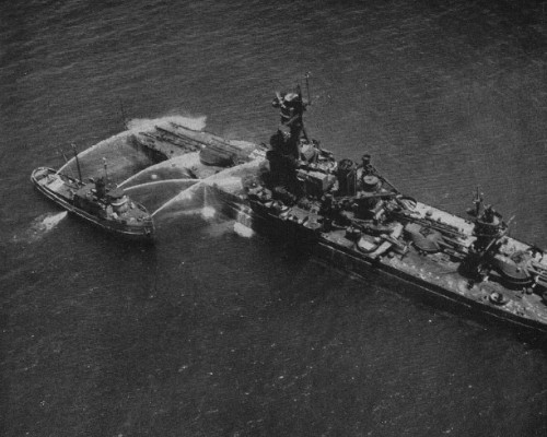 USS New York plaunamas po Baker branduolinio bandymo