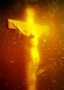 Piss Christ - Myžalų Kristus, Andres Serrano 1987 metų kūrinys