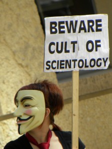 Anonymous ir Scientologijos bažnyčia